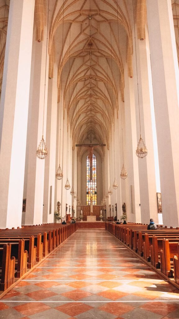 Frauenkirche inside