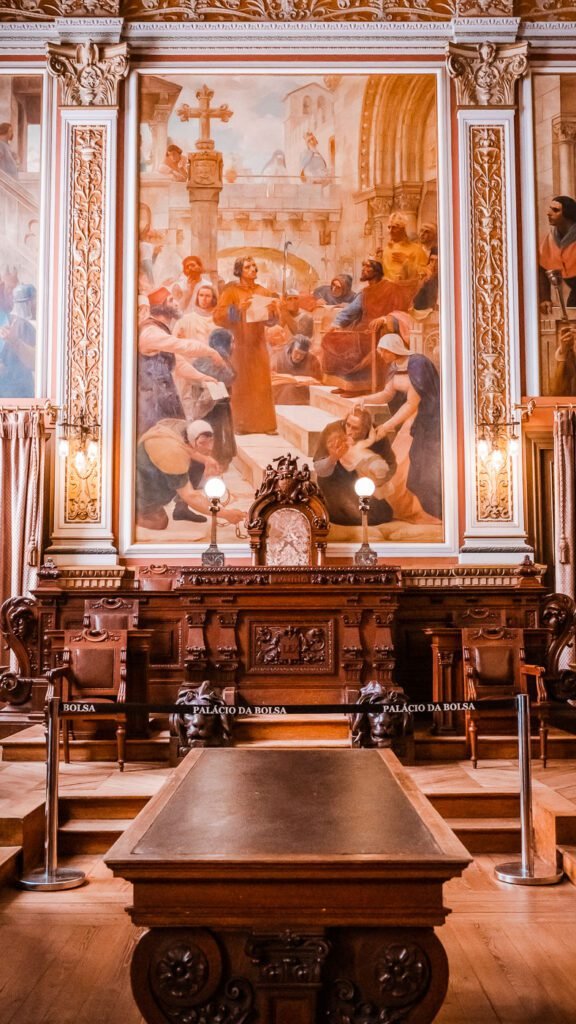 Palace of Bolsa tour