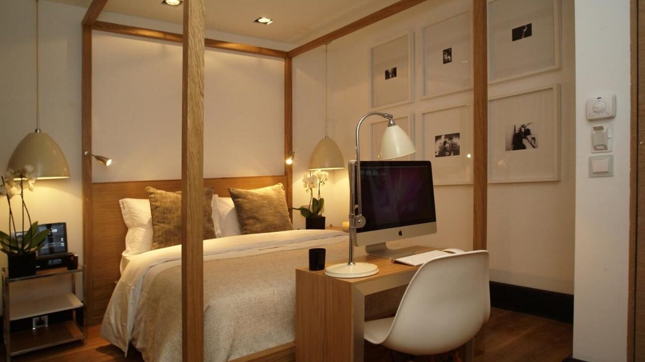 Browns Downtown Hotel